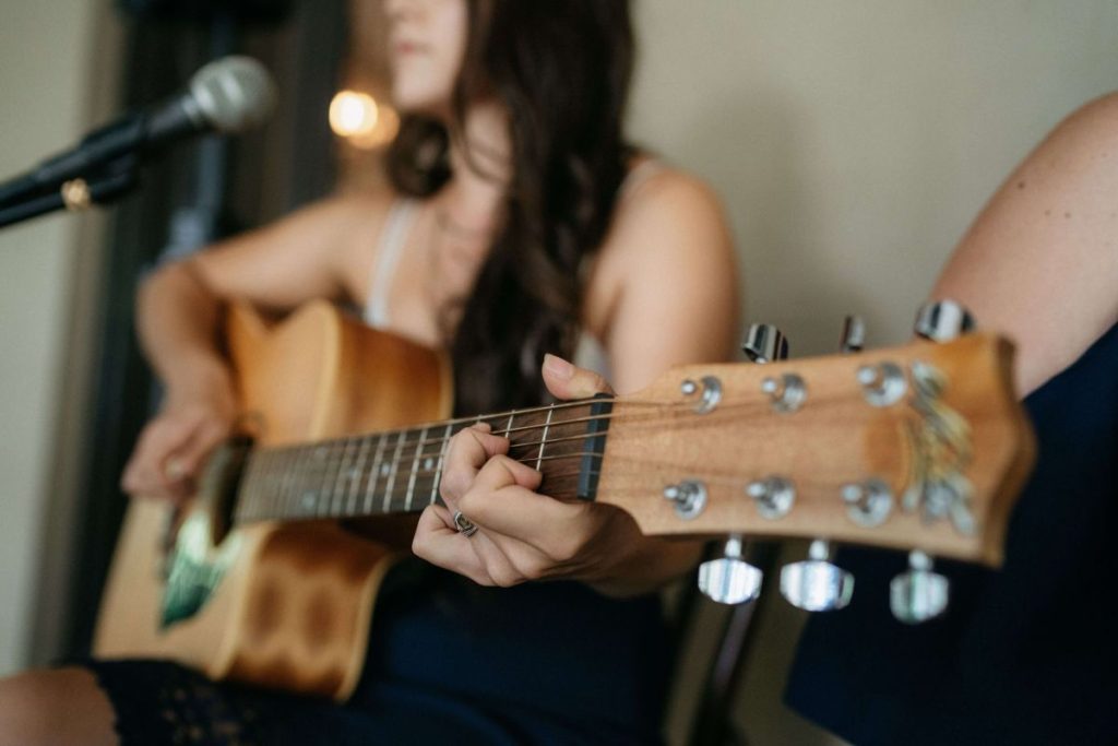 Azura Female Acoustic Duo