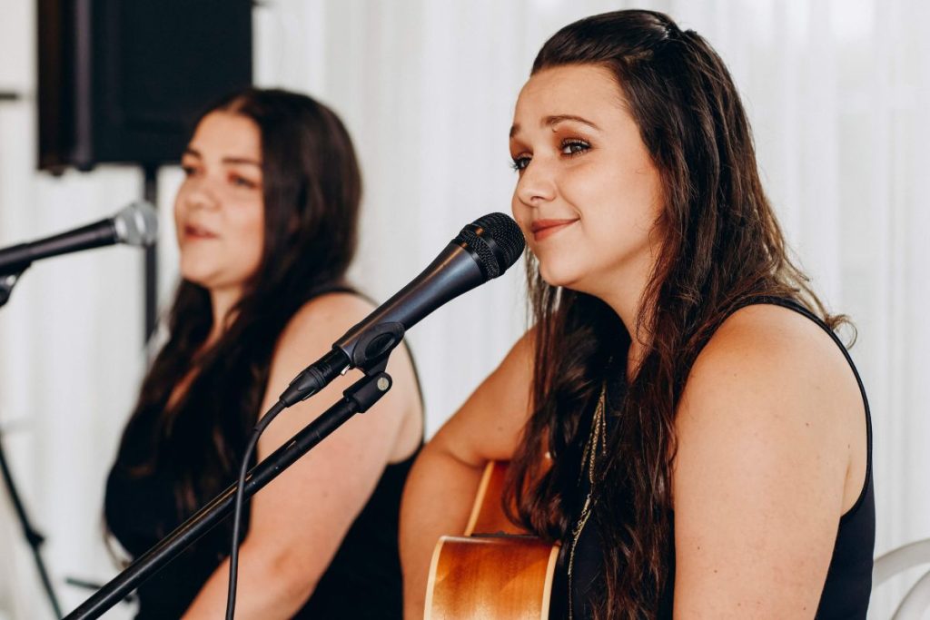 Azura Female Acoustic Duo