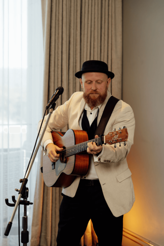 Taylor Beadle Williams Acoustic Duo