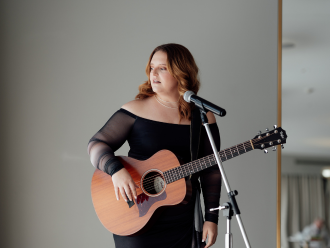 Event-Entertainers-Artist-Rhiannon-Kate